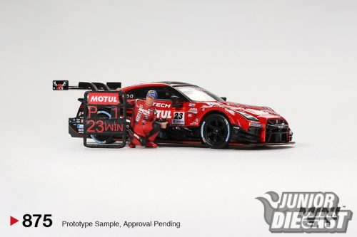(Előrendelés) MINI GT NISSAN GT-R (R35) WITH MATSUDA FIGURE #23 MOTUL AUTECH SUZUKA WINNER 2021 #875