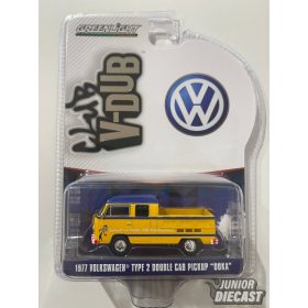   Greenlight 1977 Volkswagen Type 2 Double Cab Pickup "Doka"