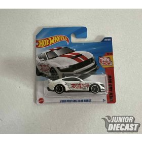 Hot Wheels Ford Mustang Dark Horse 