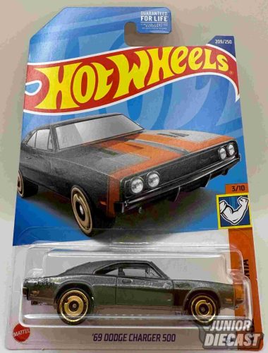 Hot Wheels '69 Dodge Charger 500