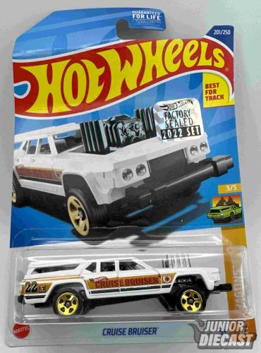 Hot Wheels Cruise Bruiser (sérült csomagolás)