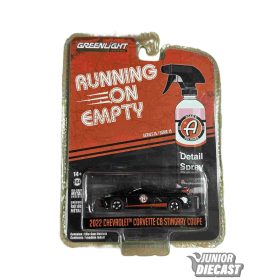 Greenlight 2022 Chevrolet Corvette C8 Stingray Coupe