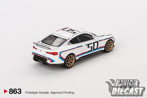 MINI GT  BMW M4 (G82) 3.0 CSL WHITE 2023 #863 (dobozos)