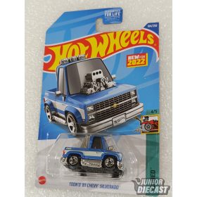 Hot Wheels Toon'd '83 Chevy Silverado
