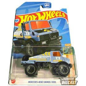 Hot Wheels Mercedes-Benz Unimog 1300L