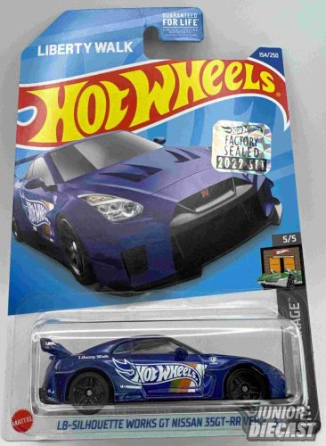 Hot Wheels LB-Silhouette Works GT Nissan 35GT-RR Ver.2 (sérült csomagolás)