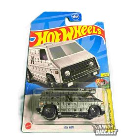 Hot Wheels '70s Van (Walmart Exclusive)