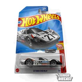 Hot WHeels '67 Ford GT40 Mk.IV (Walmart Exclusive)