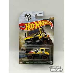 Hot Wheels Mercedes-Benz Unimog 1300