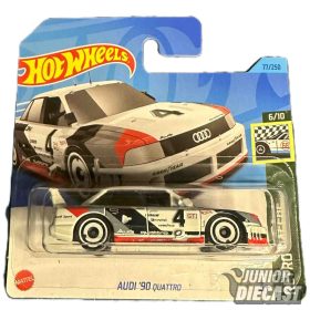 Hot Wheels Audi '90 Quattro fehér 