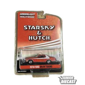 Greenlight 1976 Ford Gran Torino (Dirty Version)