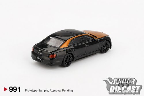 Mini GT BENTLEY FLYING SPUR ORANGE FLAME - ONYX 2024