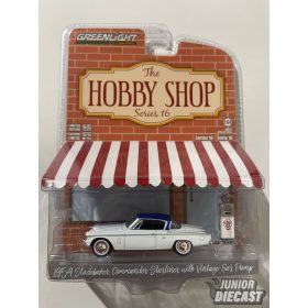   Greenlight 1954 Studebaker Commander Starliner with Vintage Wayne 505 Gas Pump
