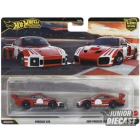 Hot Wheels Porsche 935 & 2018 Porsche 935 