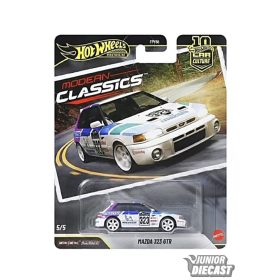 (Előrendelés) Hot Wheels Mazda 323 GTR