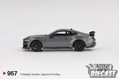 Mini GT Ford Mustang Dark Horse 2024 Carbonized Gray (dobozos)
