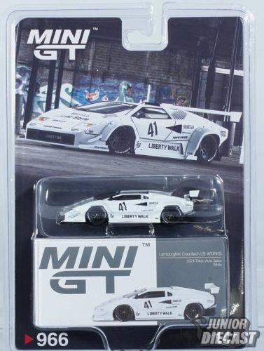 Mini GT LAMBORGHINI COUNTACH LB-WORKS WHITE TOKYO AUTO SALON 2024