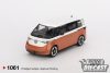 (Előrendelés) Mini GT  VOLKSWAGEN ID.BUZZ  CARAVELLE CANDY WHITE /  ENERGETIC ORANGE 2024 (dobozos)