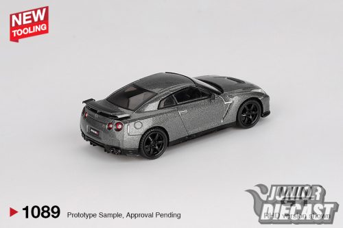 Mini GT NISSAN GTR (R35) CRS VERSION DARK METAL GRAY 2013 (dobozos)