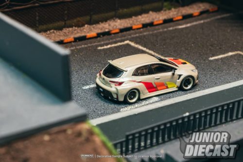 (Előrendelés) TOYOTA COROLLA GR WIDEBODY BEIGE (dobozos-chase esély)