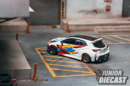 (Előrendelés) Tarmac Works TOYOTA COROLLA GR WIDEBODY WHITE 2025