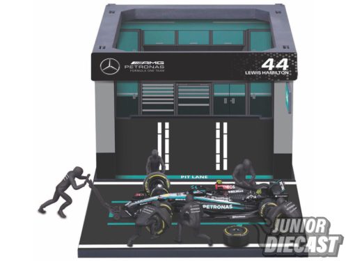 (Előrendelés) Burago 1/43 2023 Mercedes-AMG W14 #44 Lewis Hamilton, E Performance Petronas Formula One Team, Pit Pass szett