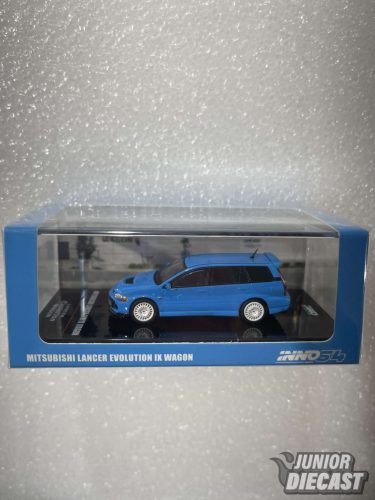 INNO 64 Mitsubishi Lancer Evolution IX Wagon